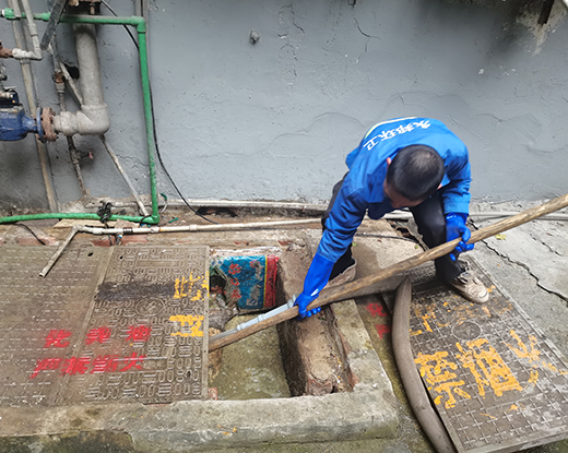 湘桥清掏化粪池